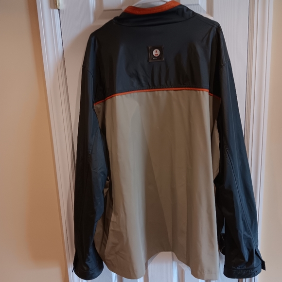 Jacket - Picture 2 of 6